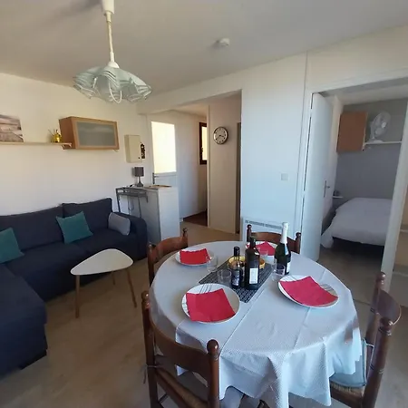 T2 Vue Mer, 4 Couchages, St Pierre La * Saint-Pierre-la-Mer (Aude)